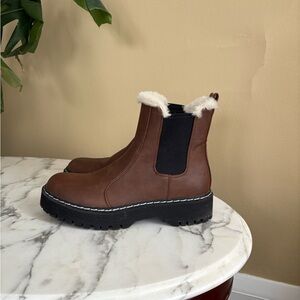 PORTLAND by Portland Boot Company Women's Faux Fur Trim Chelsea Boots Size 7.5